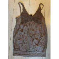 ambika mouwloze bruine met zijde top maat M