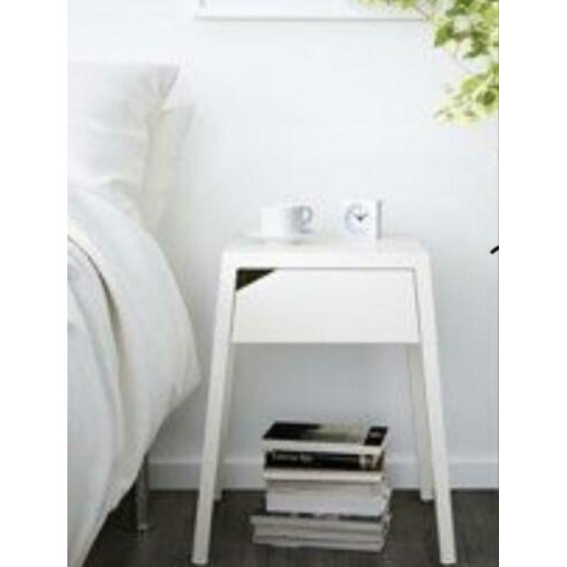 Ikea nachtkastje SELJE wit 2 stuks