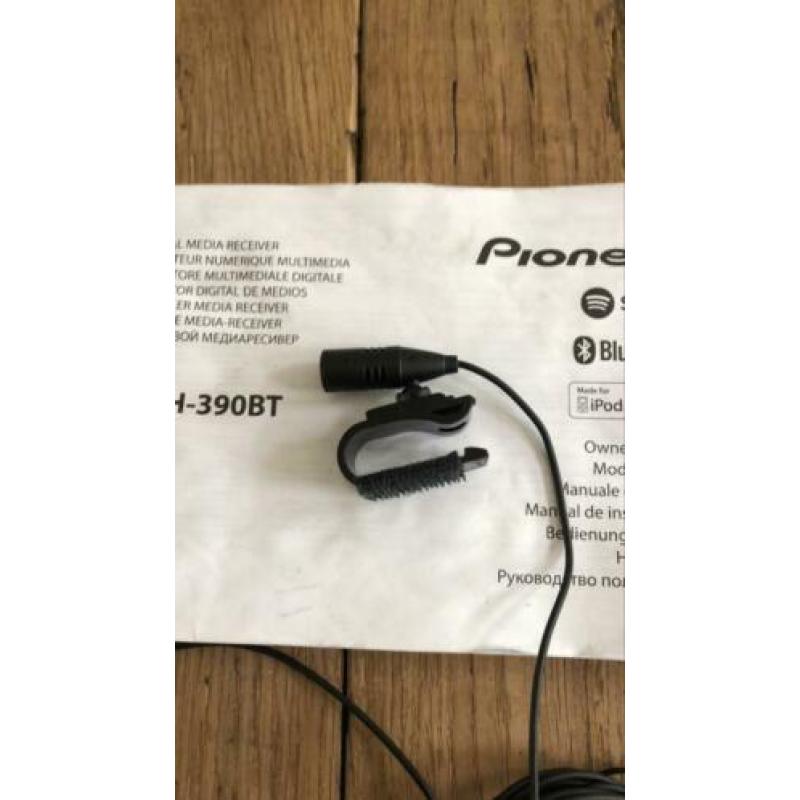 Pioneer MVH 390BT