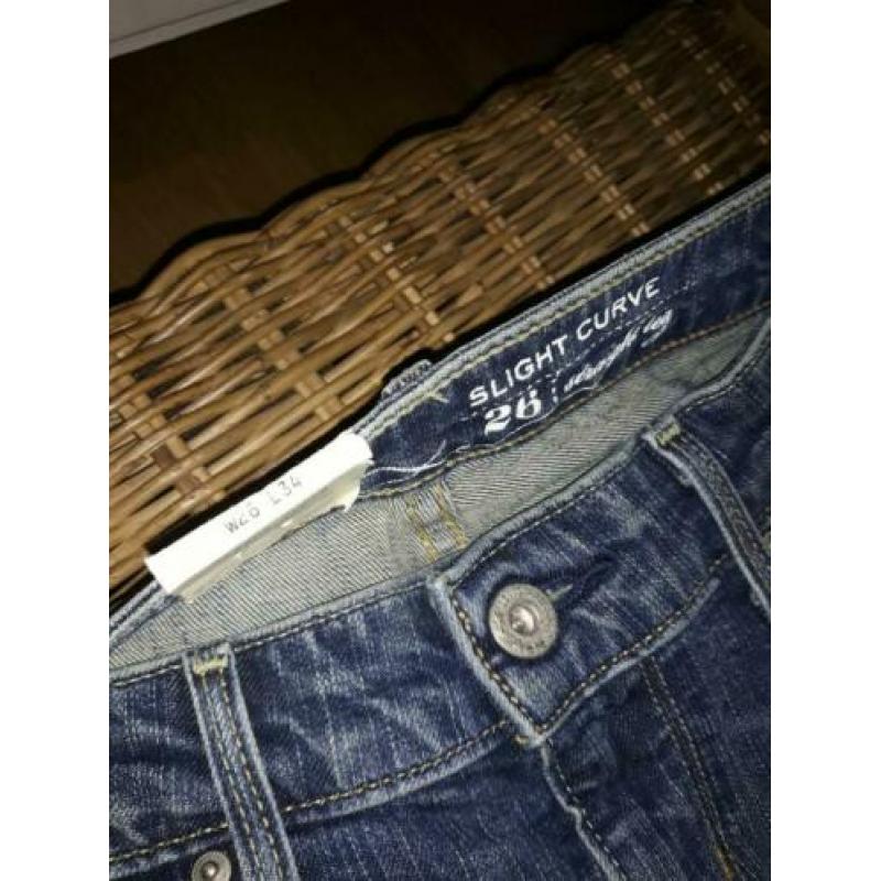 Nieuw Levi's curve id slight curve W26 l 34 Winkelprijs 99.9