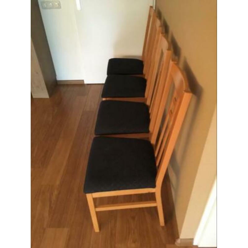 Keukenstoel hout met stoffen zitting