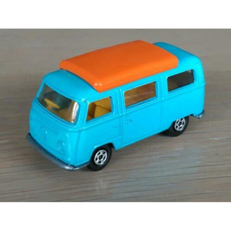 Lesney Matchbox Superfast 23 – Volkswagen Camper VW T2