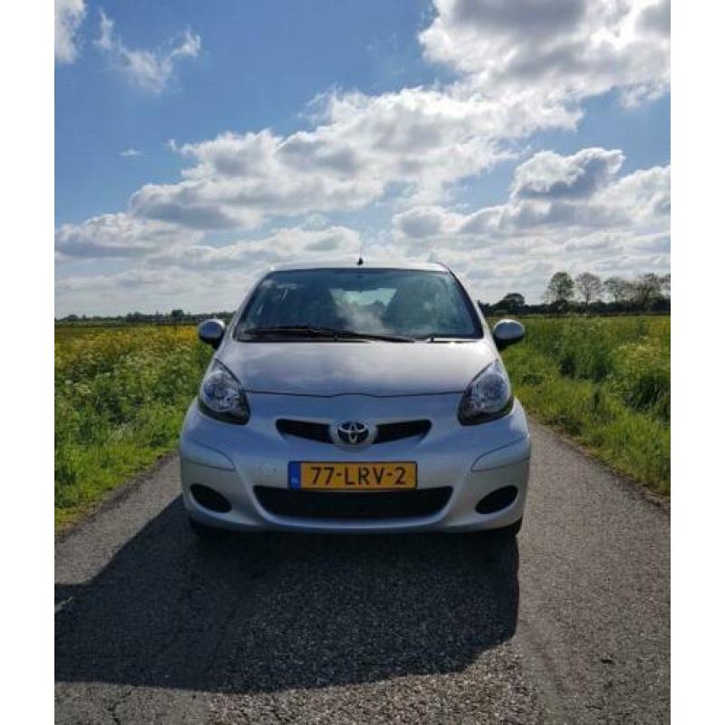 Toyota Aygo // 5 DRS // Automaat