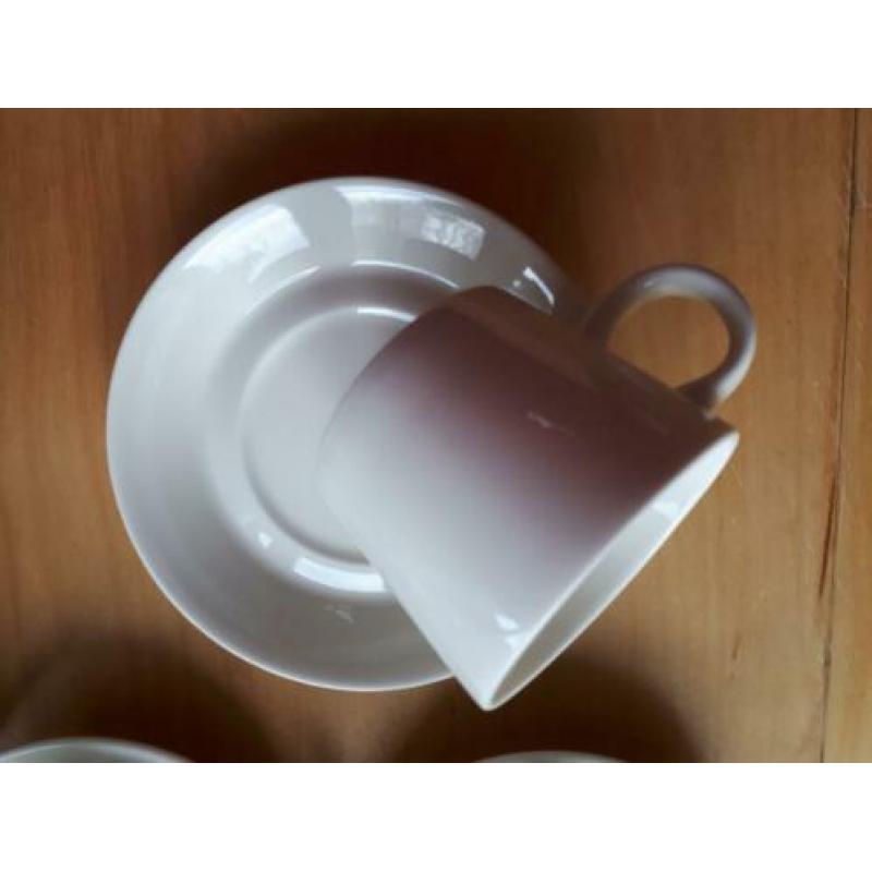 Arabia Teema koffie- en theekopjes + melkkannetje