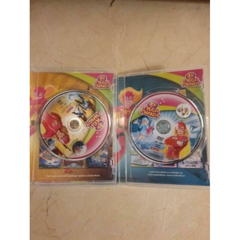 4 dvd's van Mega Mindy