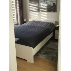 Prachtig tweepersoonsbed 140x200 | incl. matras en topper