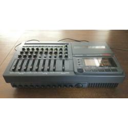 Fostex X-28 4-track cassette multitracker/portastudio
