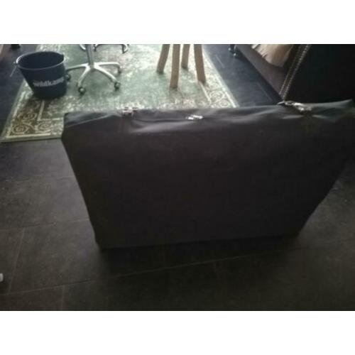 Massagetafel (helemaal nieuw)