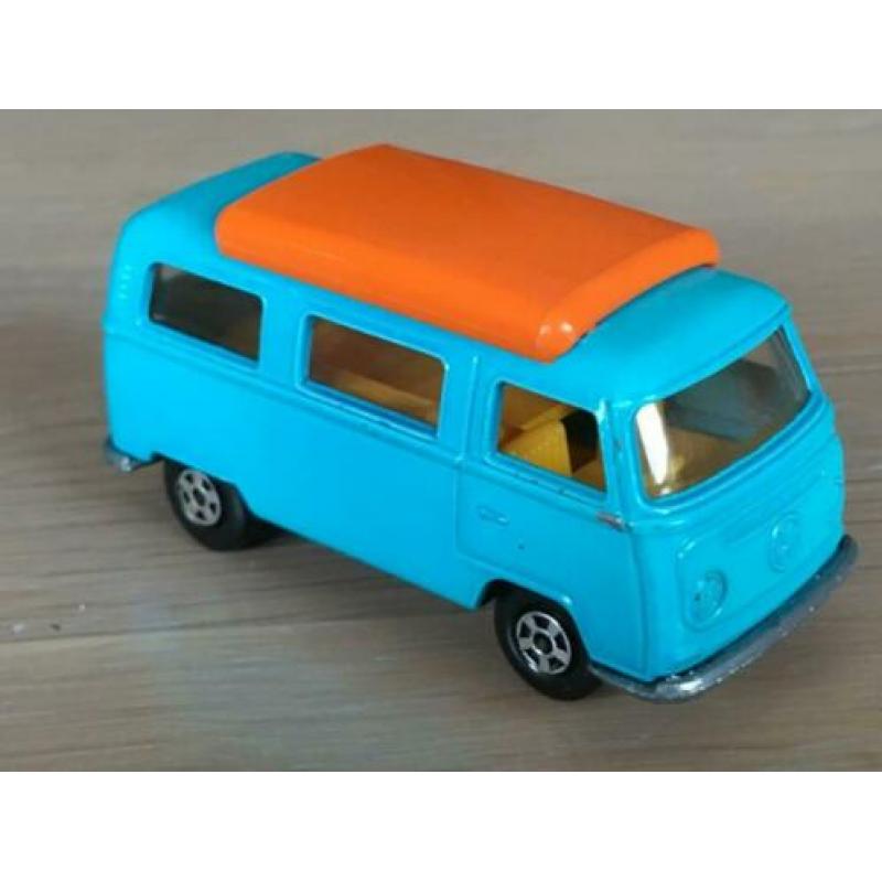 Lesney Matchbox Superfast 23 – Volkswagen Camper VW T2