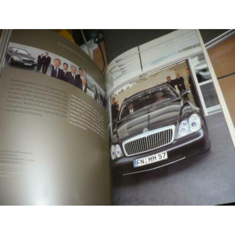 MEGA DIKKE Folder MAYBACH MOMENTS 02