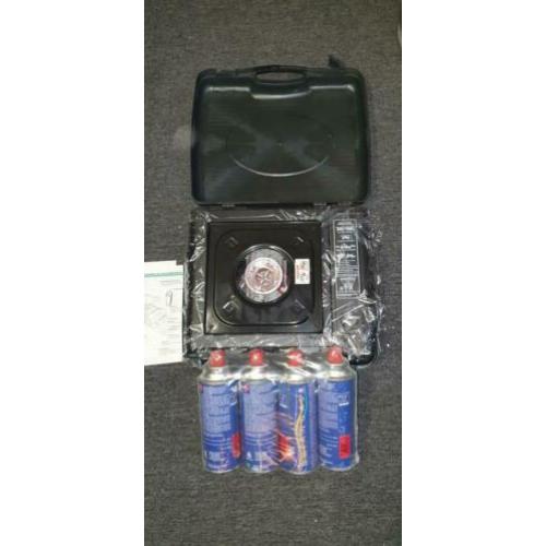 Gasfornuis met 4 gasflessen (nieuw in verpakking)