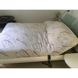 Luxe 2 persoons elektrisch verstelbaar bed compleet!
