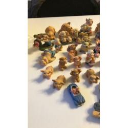 Verzameling beeldjes (varkens)