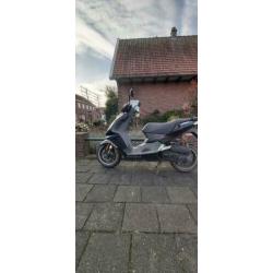 Nette Peugeot speedfight 3 Rs 2 takt bj 2009