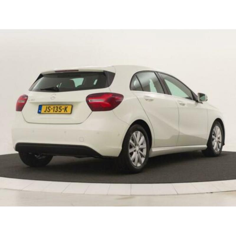 Mercedes-Benz A-Klasse 180 Airconditioning, Navigatie, Cruis