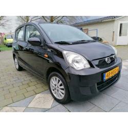 Daihatsu Cuore 1.0 5D 2009 Zwart, airco navigatie , camera