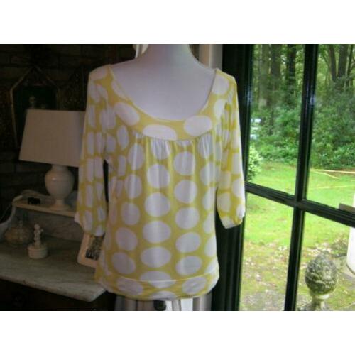 mj/ VOORJAAR !! VILA top maat M met 7/8 mouw geel witte dots