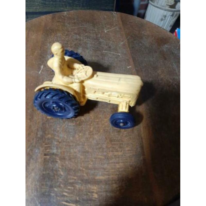 Oude tracktor te koop