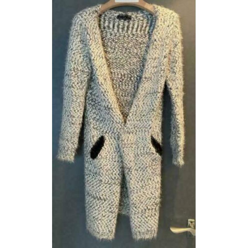 Betty & Co grijs gemeleerd lekker warm vest maat S
