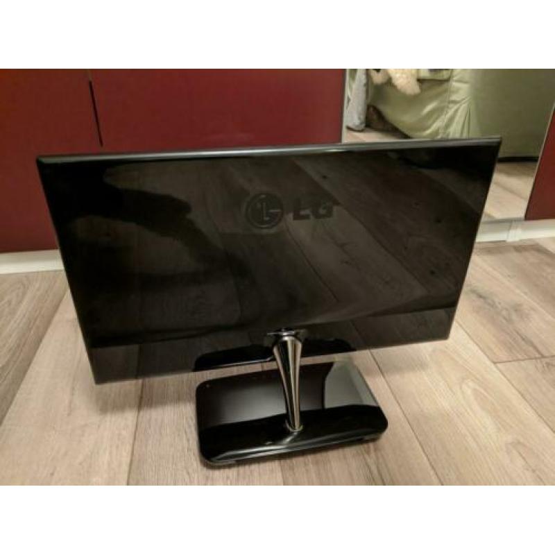 22inch full HD LED TN panel van LG