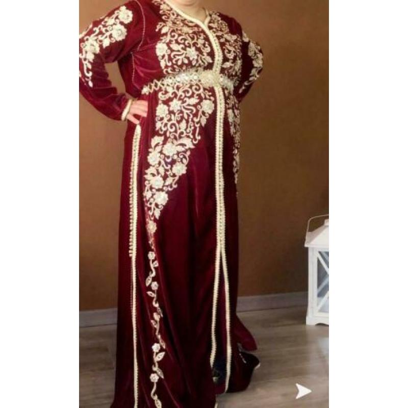 Marokkaanse jurk (caftan) bieden vanaf 50 euro