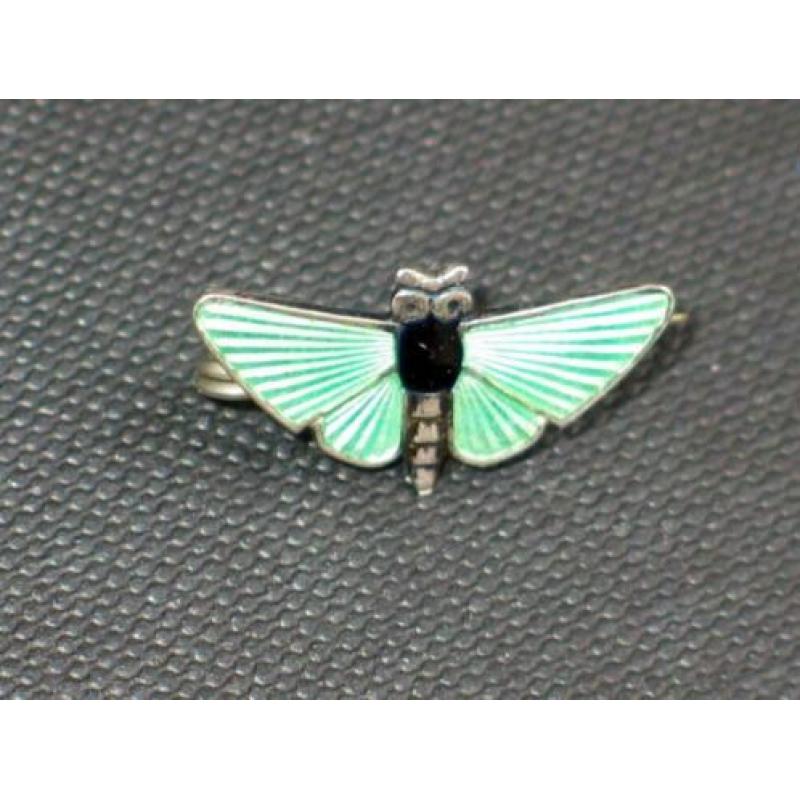 Art Deco zilveren vlinder broche groen en zwart emaille