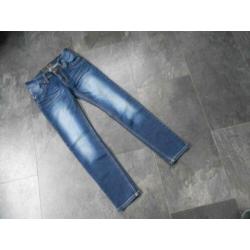 Dzine jeans, maat 146