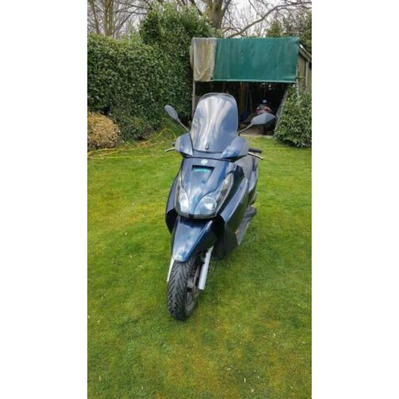 Piaggo X7 250cc scooter tekoop bieden vanaf € 850,00