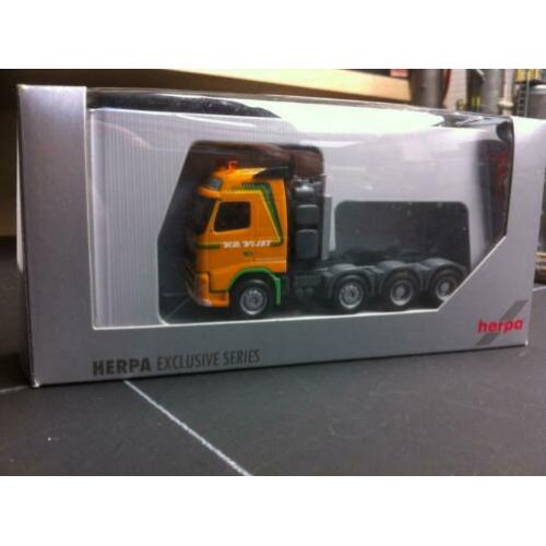 Herpa zwaar Transport v.d Vlist Volvo 4 asser Truck