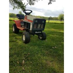 Te Koop goed lopende tuintrekker./zitmaaier