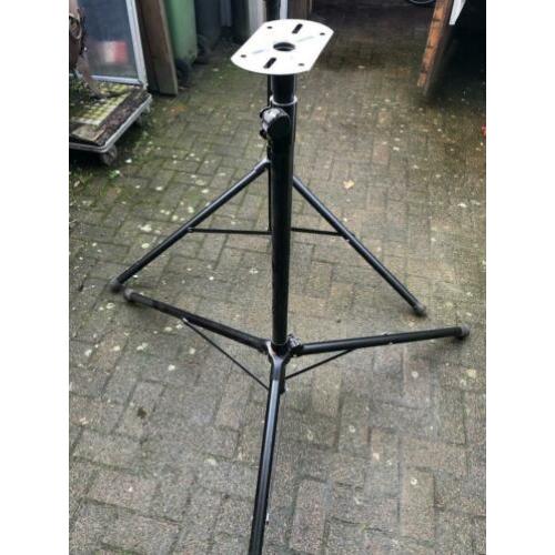 2x Speakers statief