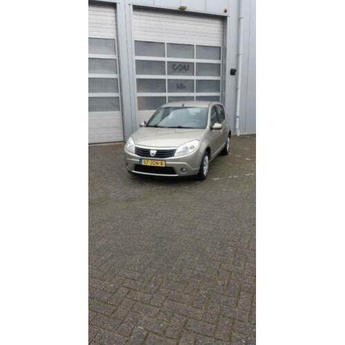 Dacia Sandero 1.6 MPI 90 2009 Grijs Airco