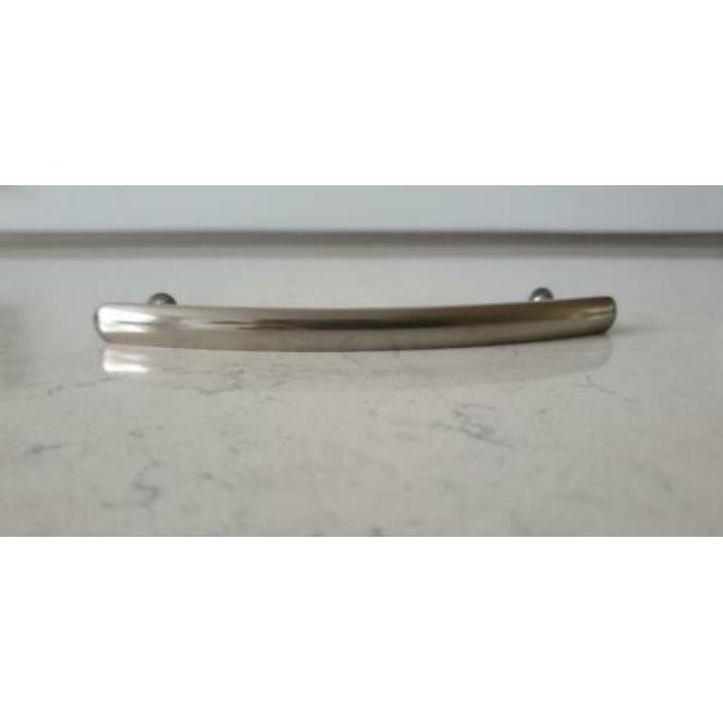 Handgrepen Keuken RVS 29 sts. H.o.H. 128 mm.