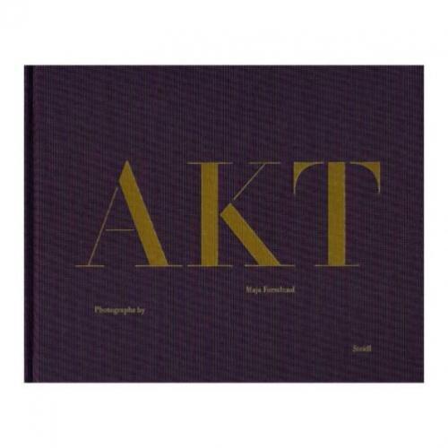 Maja Forsslund - Akt