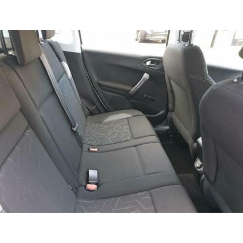 Peugeot 2008 1.2 PureTech Blue Lion Automaat Navigatie