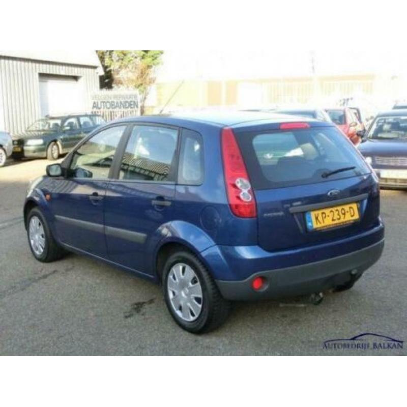 Ford Fiesta 1.4-16V Ambiente