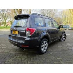 Subaru Forester 2.5 XT 230pk AWD AUT EXECUTIVE Trekhaak, led