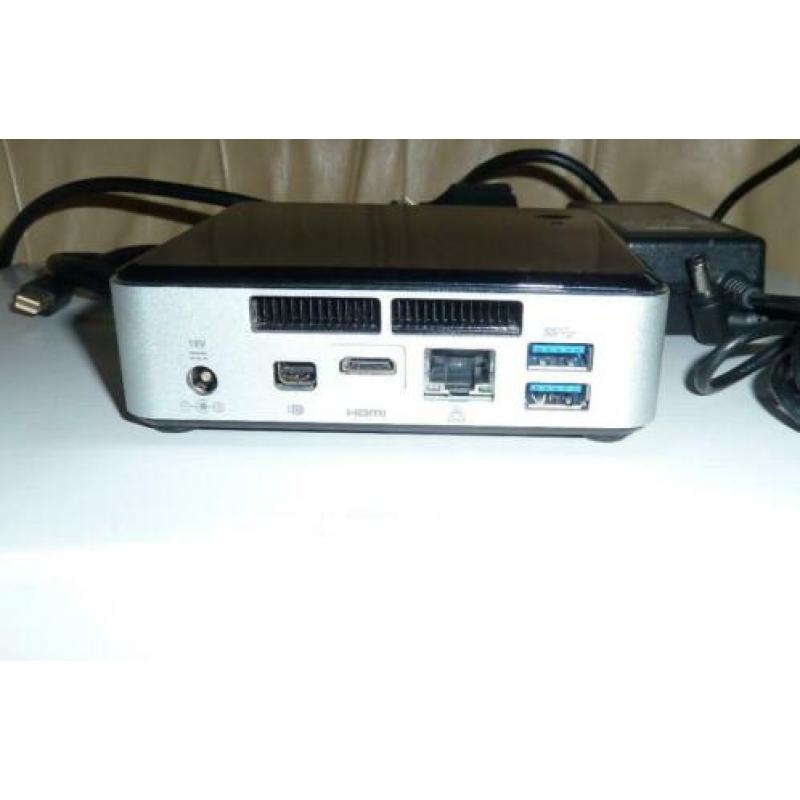Intel NUC Mini PC: D34010WYK, i3-4010U, 8GB RAM, 120GB SSD.