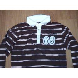 Donkerrode / bordeauxrood + wit gestreept shirt / poloshirt