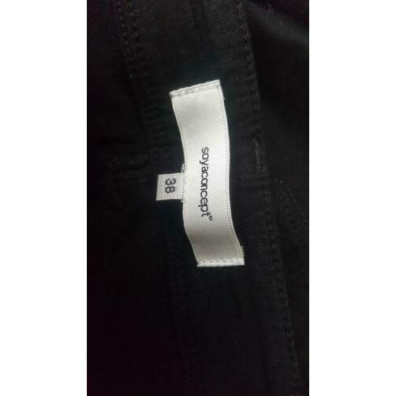 Soyaconcept – zwarte stretch broek maat 38
