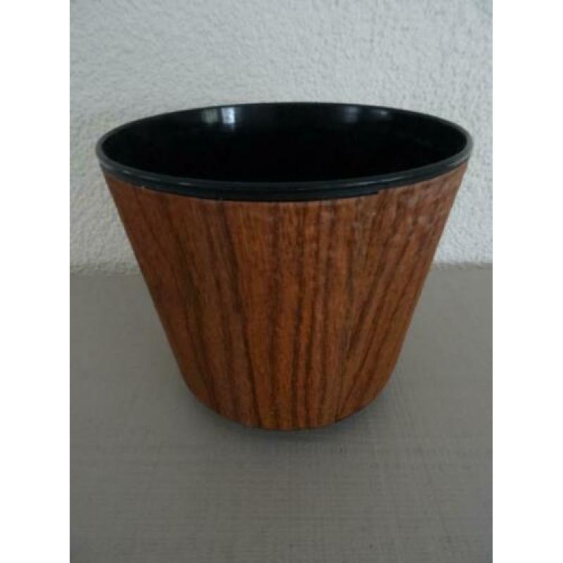 Kunststof bloempot - vintage