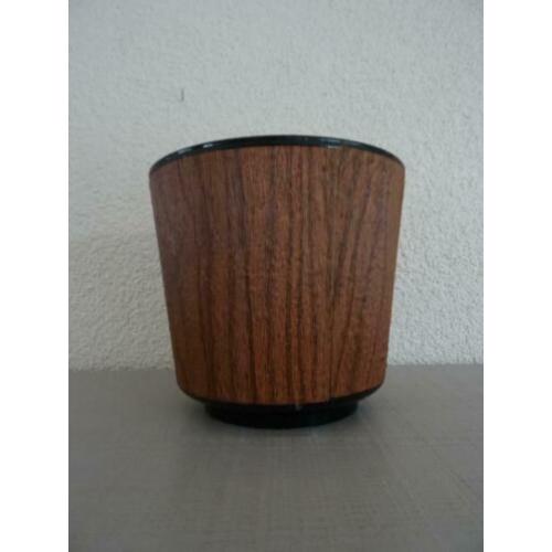 Kunststof bloempot - vintage