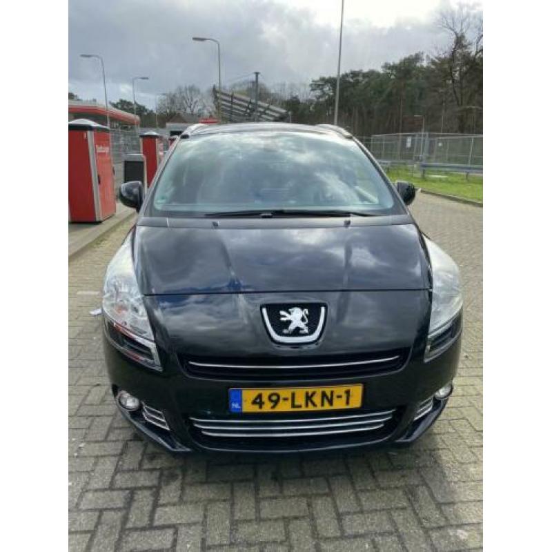 Peugeot 5008 1.6 THP 7PL 2010 Zwart. BOM VOLLE AUTO!