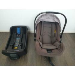 Isofix family fix en maxi cosi Nuna