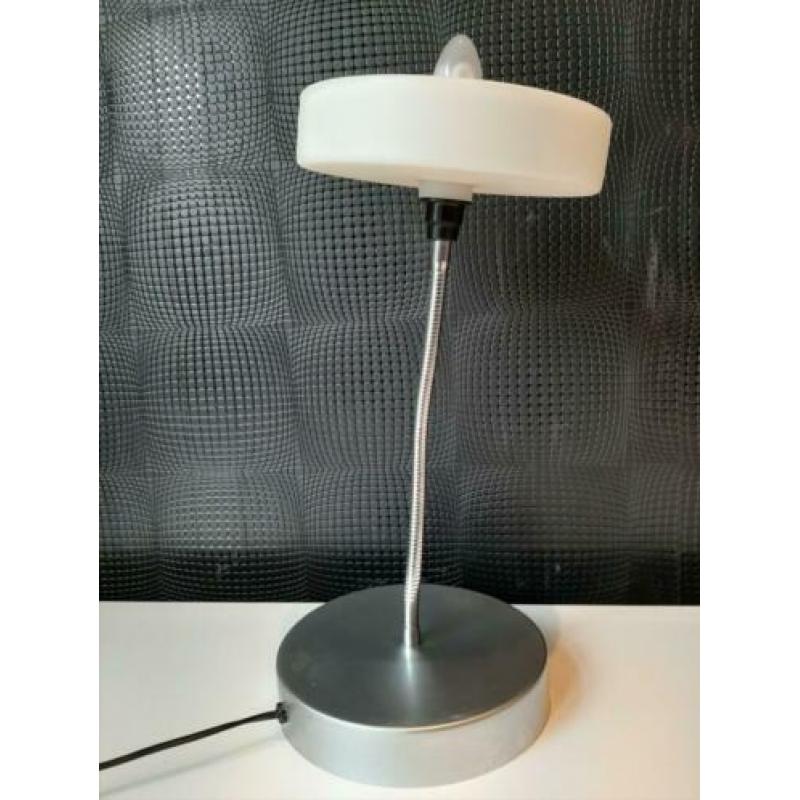 Flexibele metalen tafellamp kunststof kap 45cm !