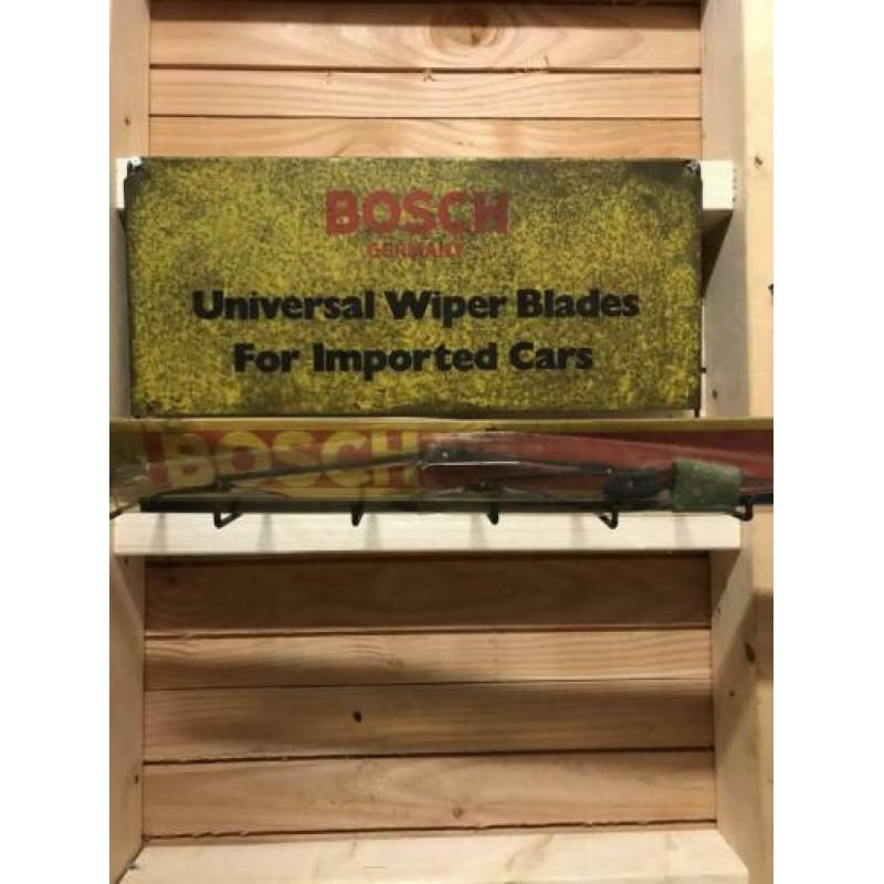 Antiek wisserbladenophangbord bosch
