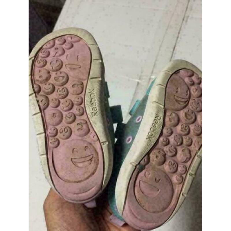 Gaaf reebok schoenen, maat: 22