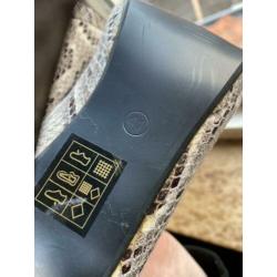 Schoenen pumps hakken maat 41 slangenprint nieuw