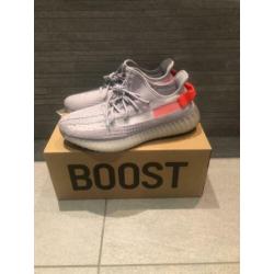 Yeezy’s tail light mt 44 nieuw raffle adidas (met bon)