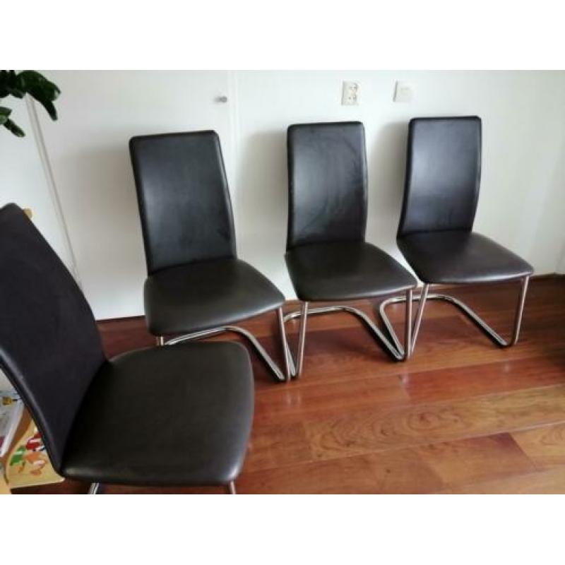 4 Eetkamerstoelen